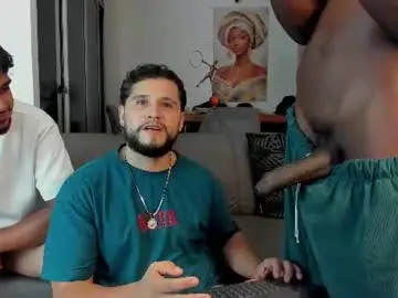 Chaturbate Sex Chat of straight__friends
