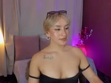 Chaturbate Best live sex cam show of wini_fer