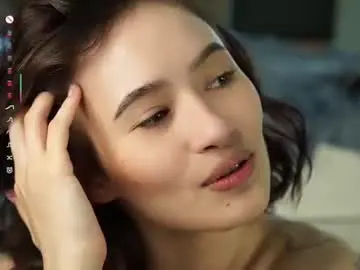Chaturbate Sex Cam of chee_cha
