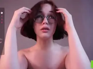 Chaturbate Live Porn of cinacandy
