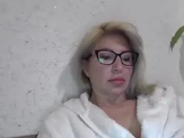 Chaturbate Best live sex cam show of fox_red_lady7