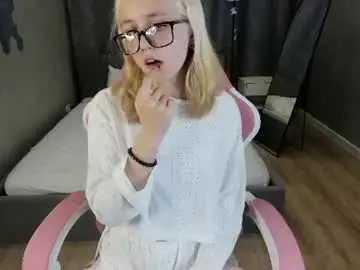 Chaturbate Free Live Porn of mollyy_snow