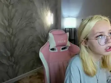 Chaturbate Watch Live Sex Cams of mollyy_snow