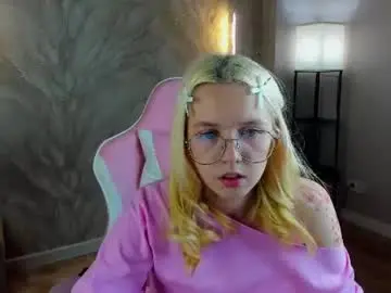 Chaturbate Free Live Porn of mollyy_snow