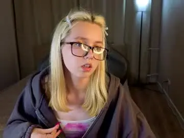 Chaturbate Best live sex cam show of mollyy_snow