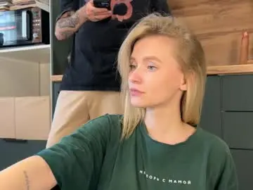Chaturbate Live Porn of adele_nick2202