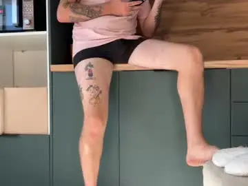 Chaturbate Watch Live Sex Cams of adele_nick2202