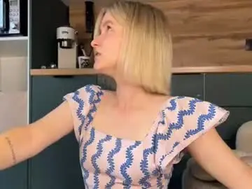 Chaturbate Sex Chat of adele_nick2202