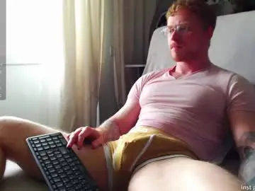 Chaturbate Best live sex cam show of chris_boy37