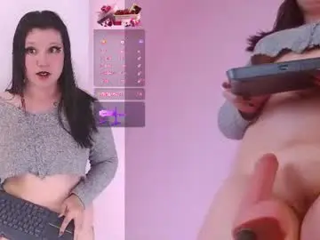Chaturbate Live Sex Cam of cina_moon