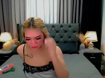 Chaturbate Free Porn Cam of crytastal_lust1212