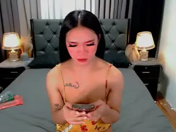 Chaturbate Watch Live Sex Cams of crytastal_lust1212