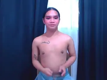 Chaturbate Sex Cam of crytastal_lust1212