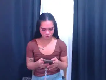 Chaturbate Sex Cam of crytastal_lust1212