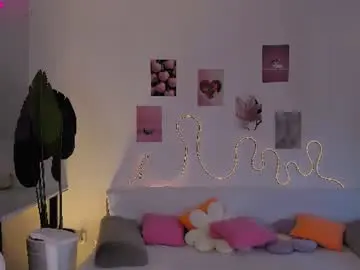 Chaturbate Live Sex of ginnygingergirl