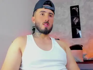 Chaturbate Sex Cam of martin_foster_