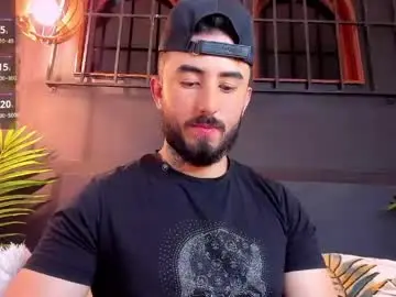 Chaturbate Watch Live Sex Cams of martin_foster_