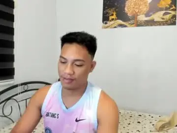 Chaturbate Adult Webcam of urfucker_vinz
