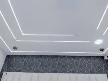 Chaturbate Free Live Porn of 1m_nahomi