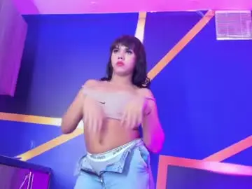 Chaturbate Free Live Porn of andrea_giraldo_