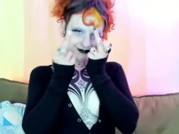 Chaturbate Live Sex Cam of friskyflowers