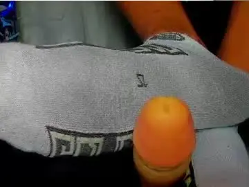 Chaturbate Live Sex Cam of sir_kev66