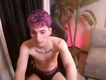 Chaturbate Best live sex cam show of ian_lombardi