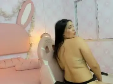 Chaturbate Free Porn Cam of miiasaenz_