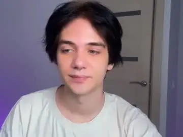 Chaturbate Private Sex Chat of zombde32