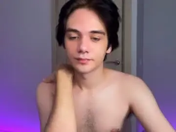 Chaturbate Free Porn Cam of zombde32