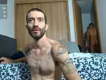 Chaturbate Live Sex Cam of alejandro_bigcock