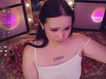 Chaturbate Watch Live Sex Cams of chery_lady22