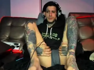 Chaturbate Live Sex Cam of jhonny_ackerman