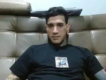 Chaturbate Live Sex Cam of jhonny_ackerman