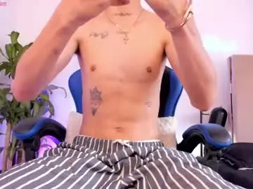 Chaturbate Sex Chat of lennercollins_