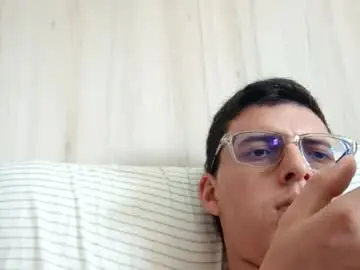 Chaturbate Watch Live Sex Cams of mougly_426