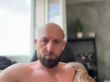 Chaturbate Live Sex of tommyx01