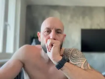 Chaturbate Adult Webcams of tommyx01