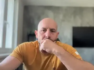 Chaturbate Free Live Porn of tommyx01