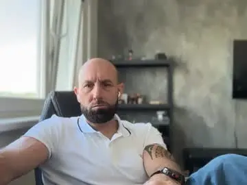 Chaturbate Live Sex Cam of tommyx01