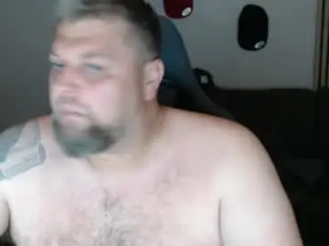Chaturbate Free Porn Cam of chrizz80