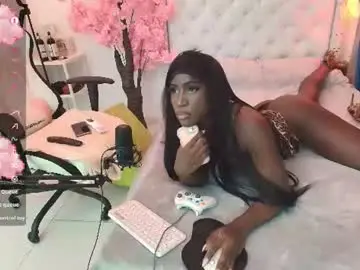 Chaturbate Best live sex cam show of isseymz