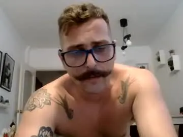 Chaturbate Private Sex Chat of michrobinson