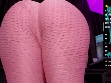 Chaturbate Adult Video Chat of raissa_sky26