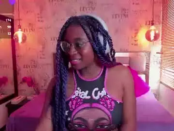Chaturbate Live Sex Cam of candy_wiilliams
