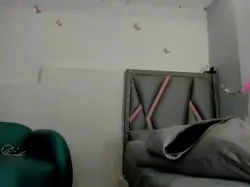 Chaturbate Live Sex Cam of esterlindez