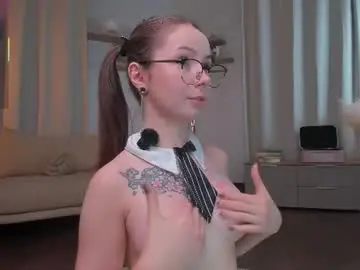Chaturbate Adult Video Chat of glowhub_