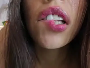 Chaturbate Free Live Porn of hannahill69