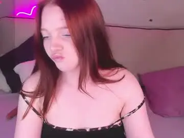 Chaturbate Live Sex Cam of luccy_mullinss