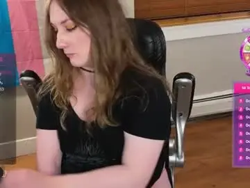 Chaturbate Live Sex Cam of luluv